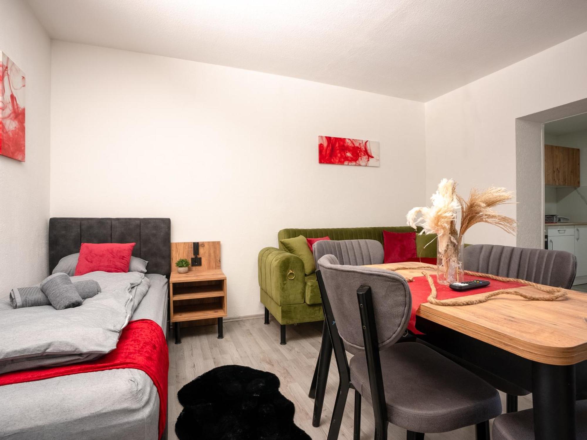 Serviceroom24 - Apartment 4 In Herten Wlan - Smart-Tv - 24-7 Check-In Und Kueche Zewnętrze zdjęcie